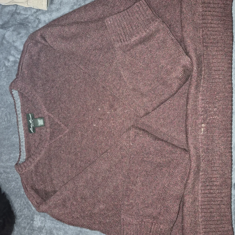 Eddie Bauer Marled Burgundy Crewneck Sweater - Picture 4 of 4